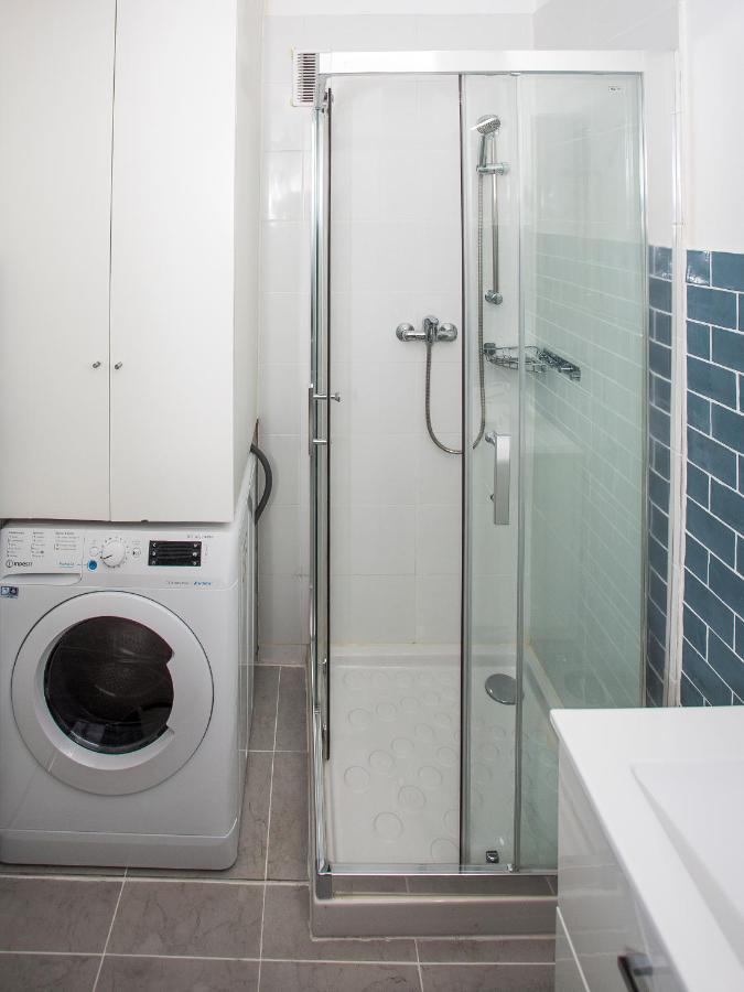 אנטיב Romantic Sea View Studio, Steps Away From The Beach מראה חיצוני תמונה
